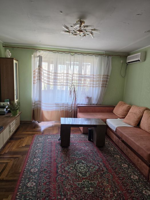 Продам 3х кімнату квартиру на Бородинському