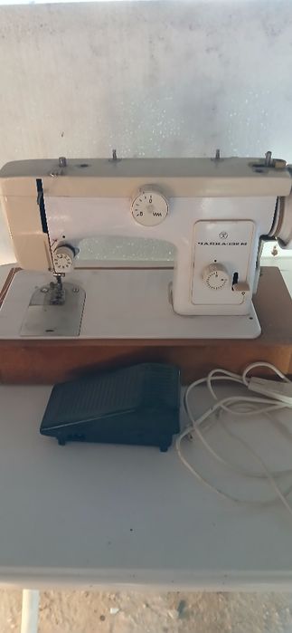 Швейная машинка чайка 132 м