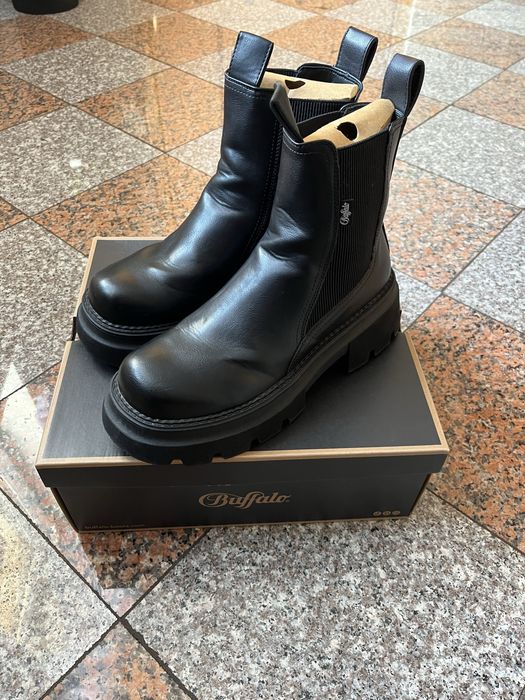 Buffalo Mave botki na platformie