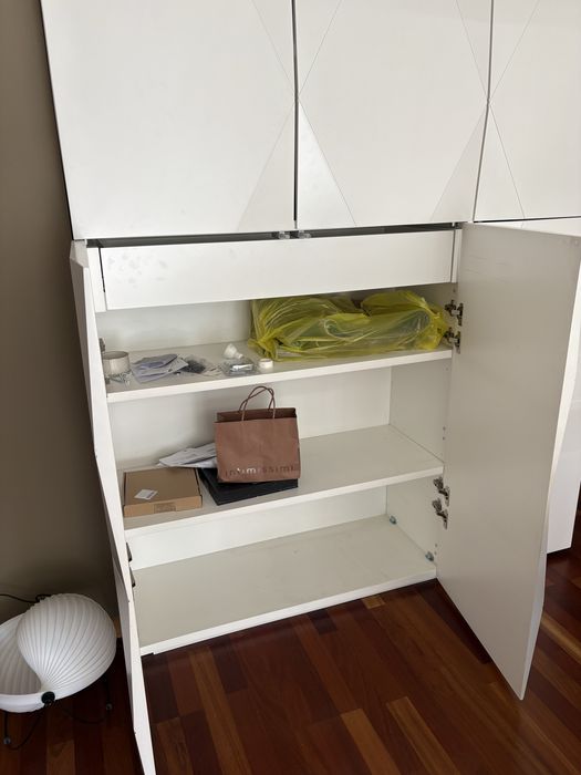 Móvel de sala branco