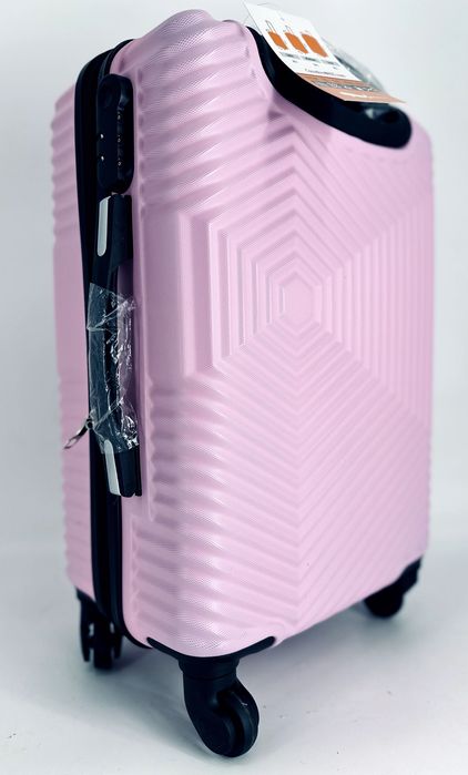 Nowa walizka kabinowa 55 cm wizzair pudrowy róż