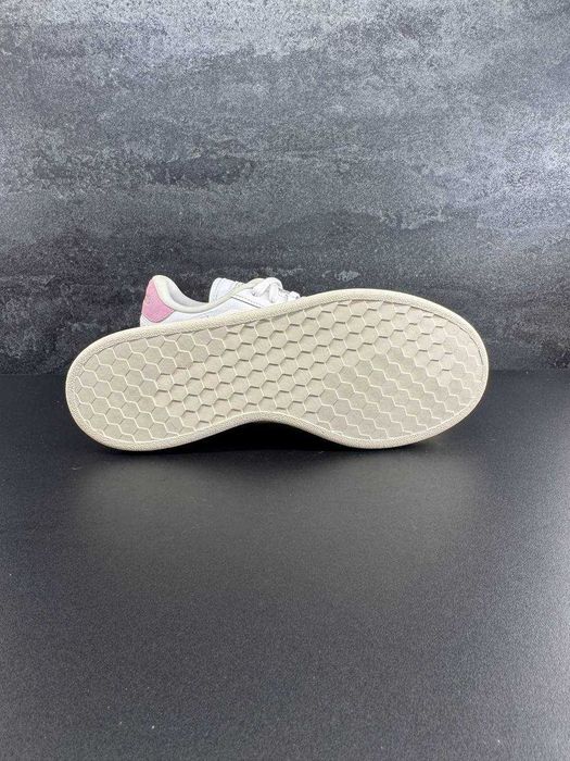 Шкіряні кросівки Adidas Grand Court SE (40)