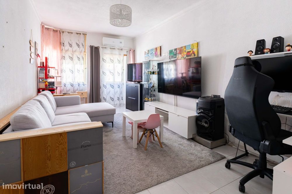 Exelente Apartamento T2 em Pinhal Novo — Pinhal Novo, Setúbal
