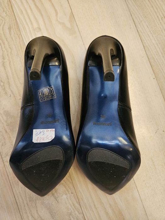 Szpilki Monnari r. 38 jak nowe