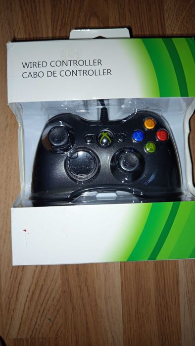O controlador com fio 360 suporta Xbox 360 e Windows 7/8/10