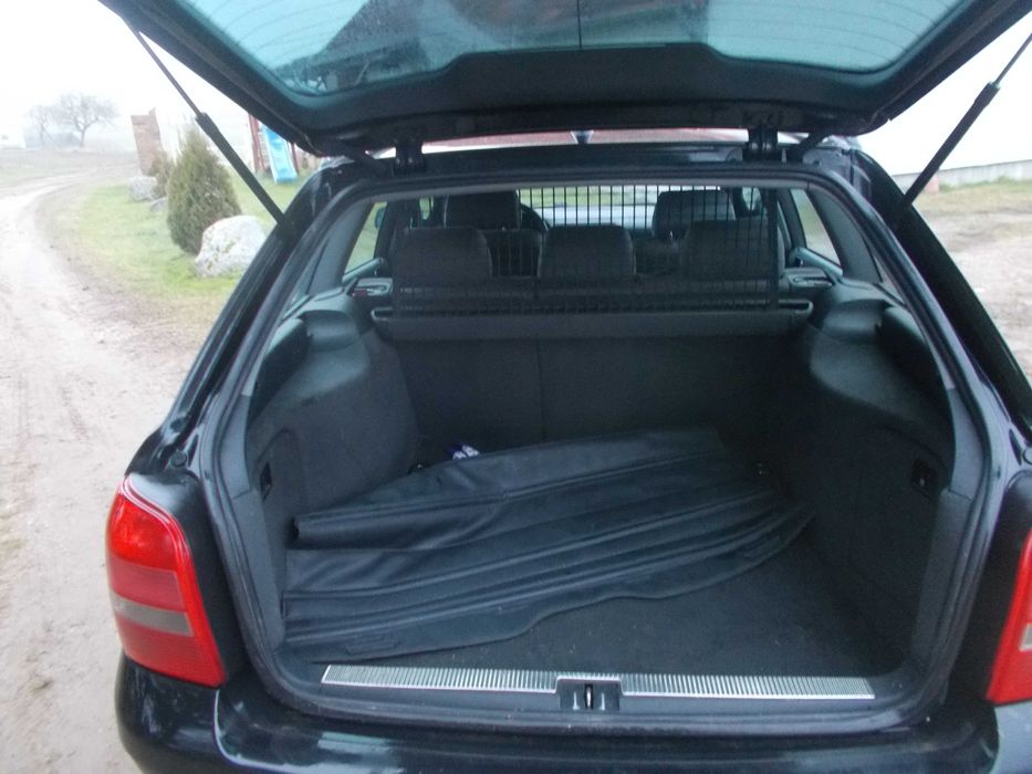 samochó osobowy Audi A4 1,9tdi 130km   SUPER OKAZJA