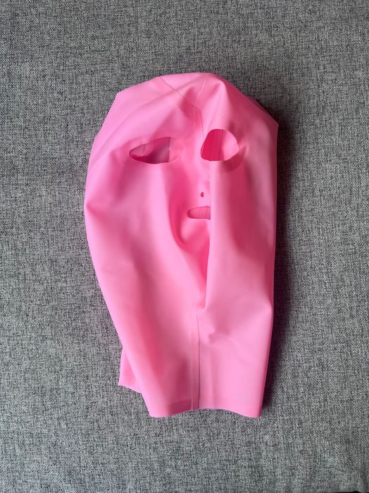 894/ ODRĘKI M maska latex 0.4 mm różowa zamek Sesja Foto Teatr Impreza