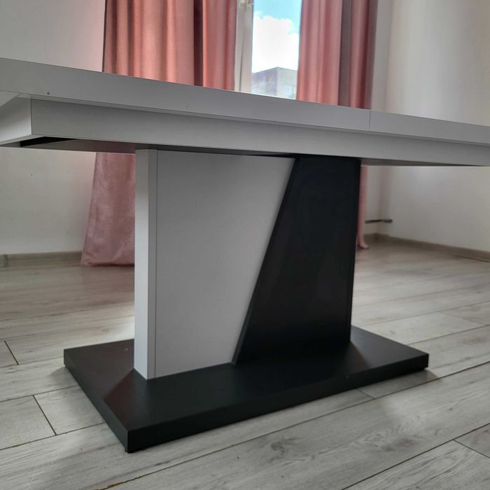 stolik rozkładany, do salonu, 70cm/140cm