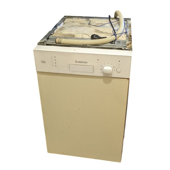 Ariston LV 46A под восстановление.