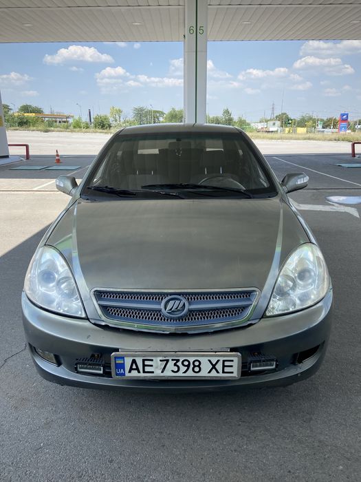 Автомобиль Lifan 520 GX