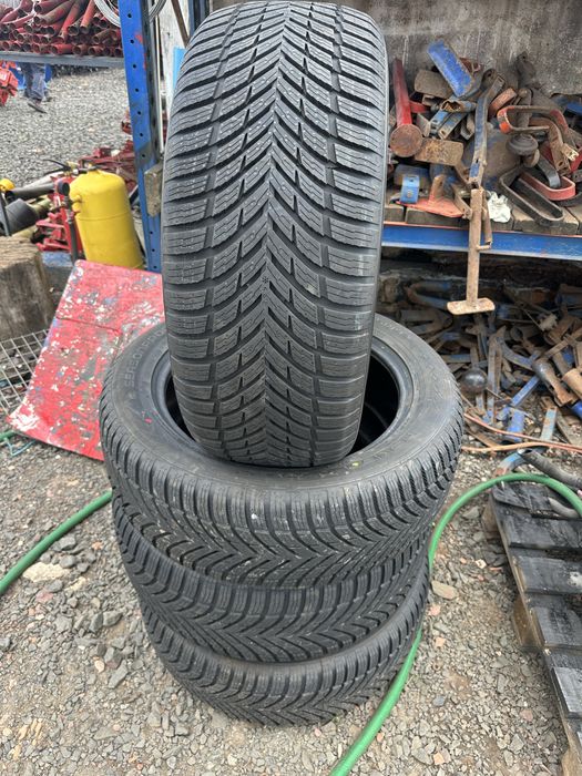 Шини 255/55 R19 235/55 R19 Nokian tyres