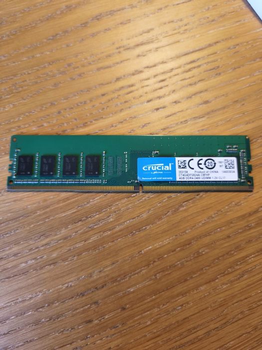 Memória RAM Crucial 4GB DDR4-2400