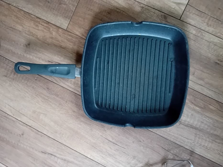 Patelnia Stan bardzo dobry