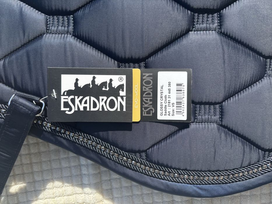czaprak eskadron full