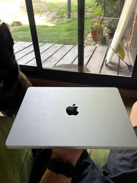 MacBook Pro de 14 polegadas, 2021512256430373621760