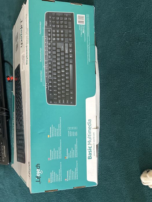 Teclado Lifetech em bom estado.