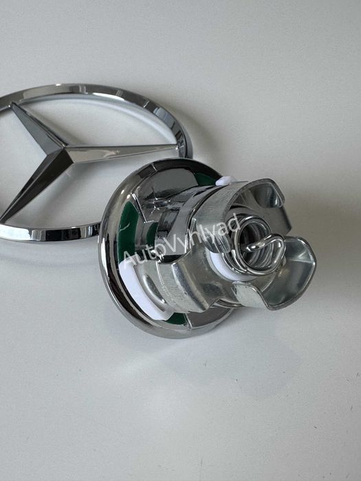 Емблена на капот мерседес стріла MERCEDES 57мм