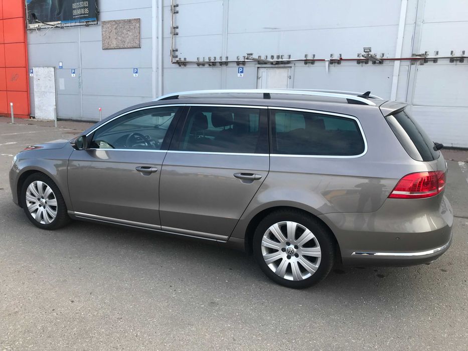 Volkswagen Passat B7 2.0TSI Variant HIGHLINE SPORT EDITION NAVI+, LED