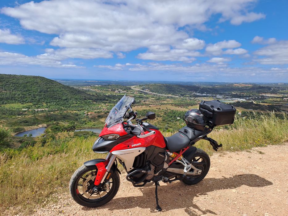 Ducati multistrada v4s