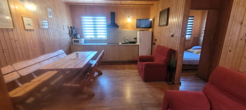 Stanica pod Zadzierną domki