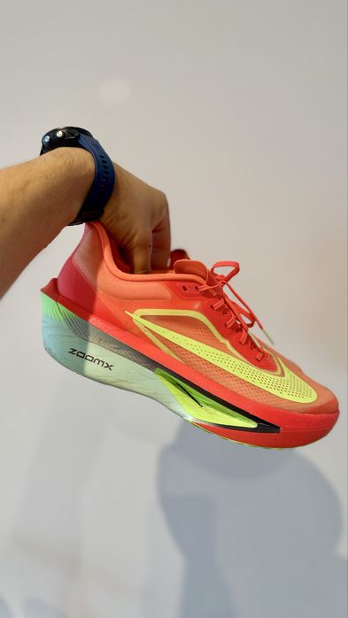 Nike Zoom Fly 6