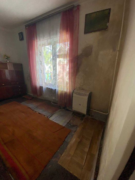 Продаж 2к кв  р-н цукрового заводу