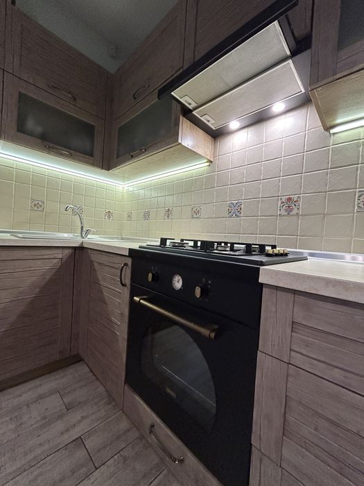 Дуплекс з особливим вайбом, Буча! Читати опис обовʼязково!