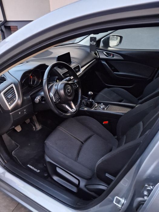 Sprzedam mazda 3