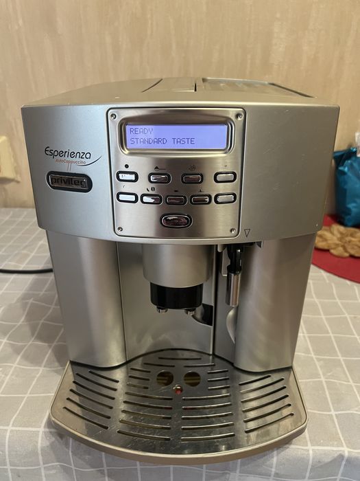 Кавоварка DeLonghi Privileg Esperienza AutoCappuccino(Magnifica ESAM 3500)