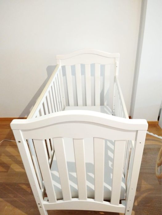 Berço Trama em excelente estado