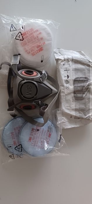 Máscara reutilizável 3M