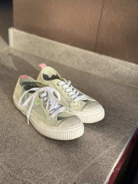 Кеди з перфорацією Roxy 37