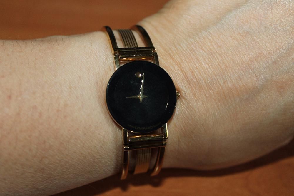 D'Маriо швейцарские женские часы