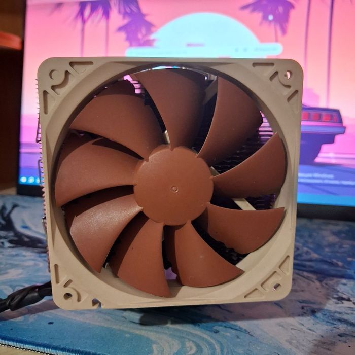 Башня, кулер Noctua NH-D14