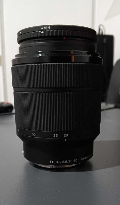 Sony E-Mount Full-Frame 28–70 mm f/3.5–5.6 Lens with Auto Focus/OSS64552978853507121