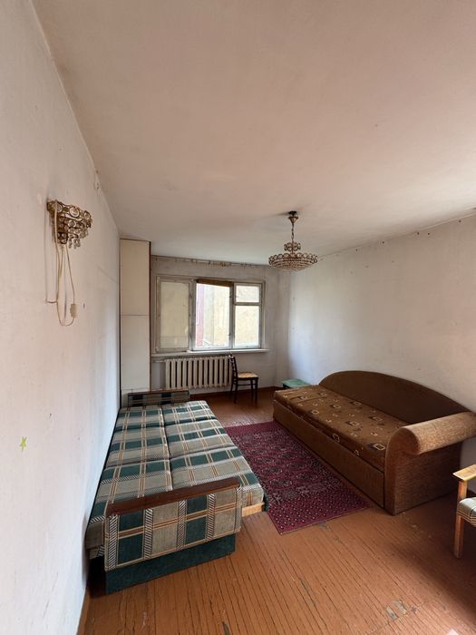 Здається 3 кімнатна рн Цум можна на місяць.