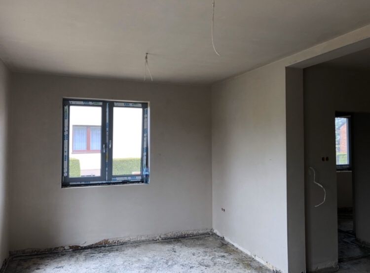 Tynki i wylewki maszynowe agregatem - Bielsko-Biała