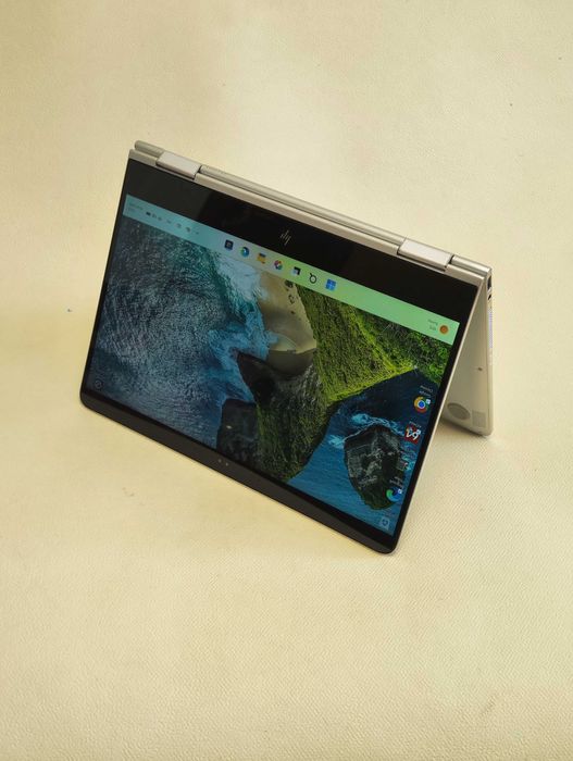 【破格お値下げ】HP Spectre X360 13-ap0040TU 徹底レビュー】HP Spectre x360 13-ap0000（アッシュブラック）の外観