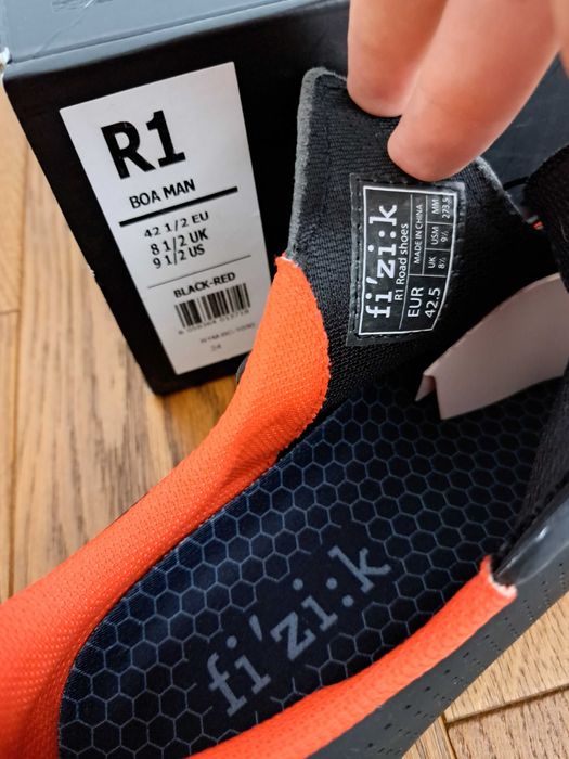 Buty szosowe Fizik R1B UOMO rozmiar 42,5