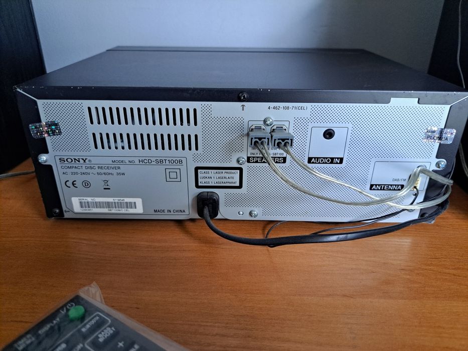 Wieża Sony CMT-SBT100B DAB +