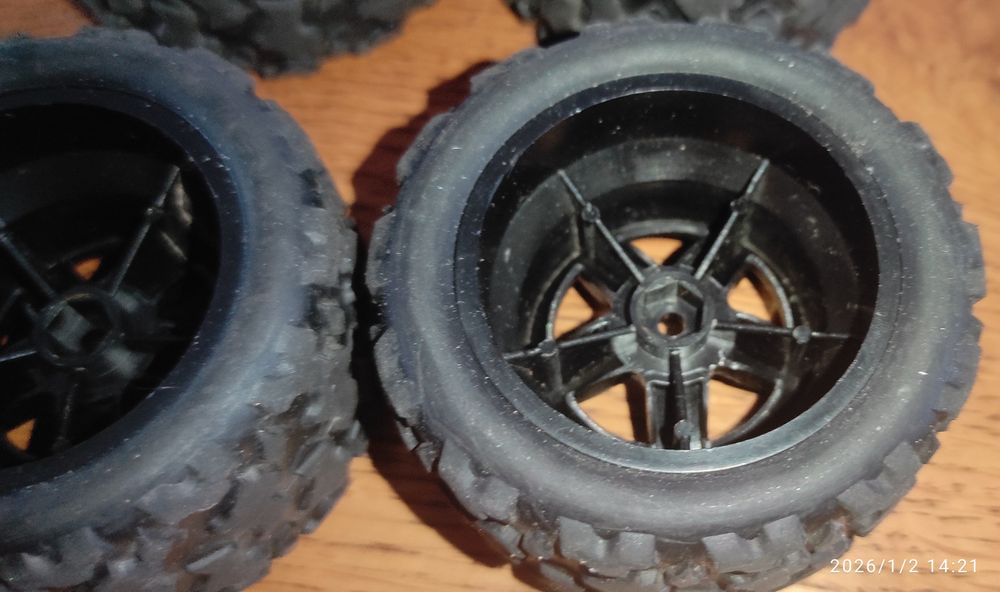 Koła RC ,Hex 7, wymiar 65x37.