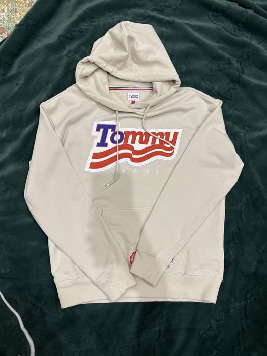 Tommy hilfiger размер xs, реально на S i M