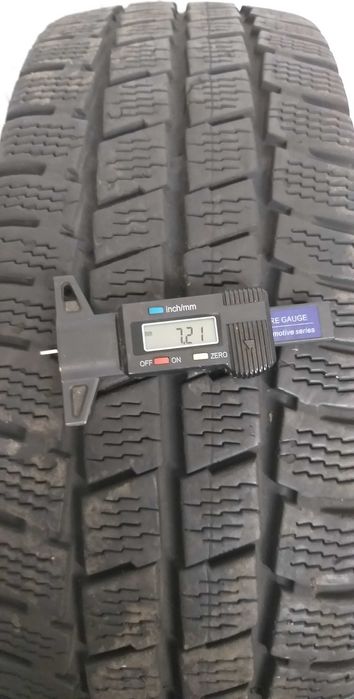 Szt2756R Sztuka 195/70R15C Paxaro dot.4117