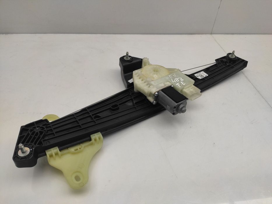 Elevador vidros frente esquerdo RENAULT Clio V (BF_)