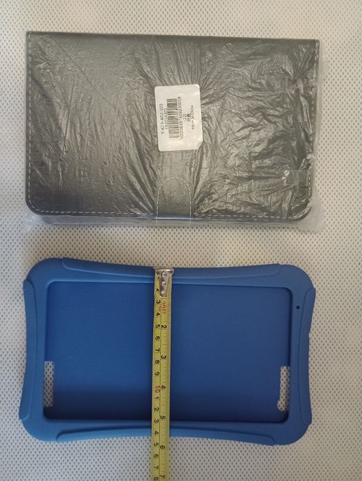 Продам чехол  на планшет, айпад ( iPad )