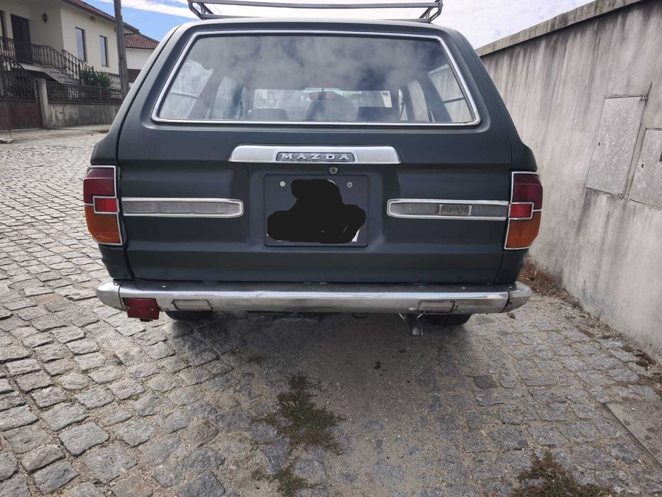 Mazda 818 Station Wagon de 77 — photo 3