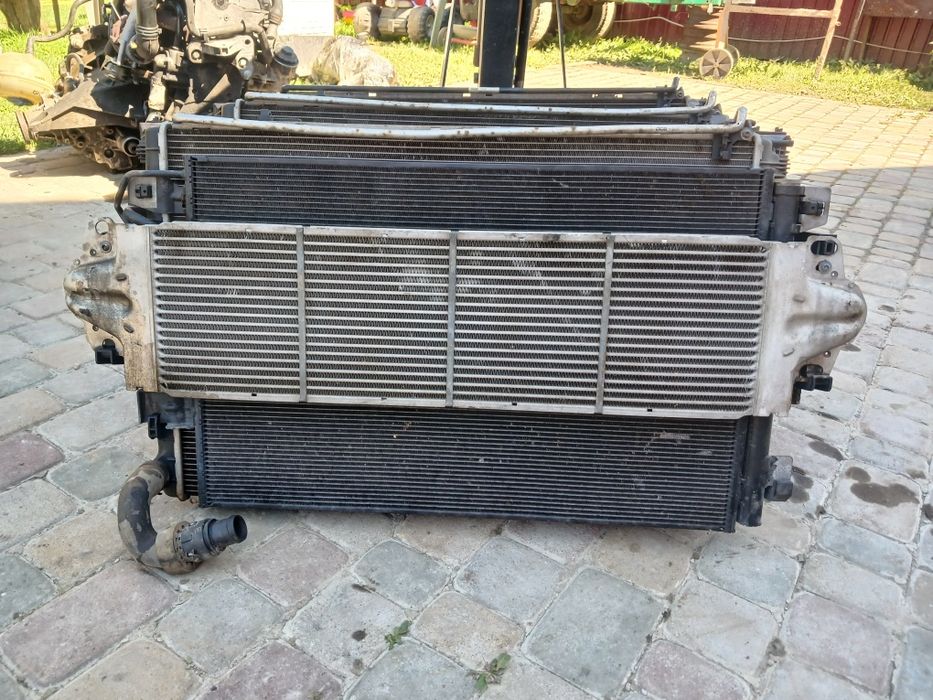 Радіатори охолодження Volkswagen T5 2.0 2.5