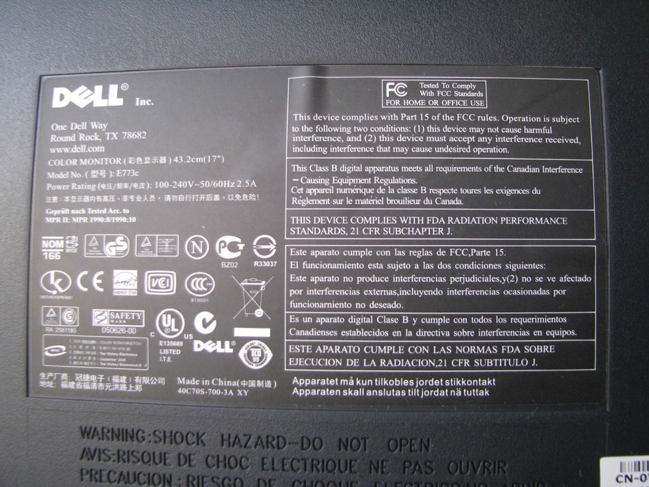 Monitor do komputera kineskopowy Dell 17 cali, model E773c