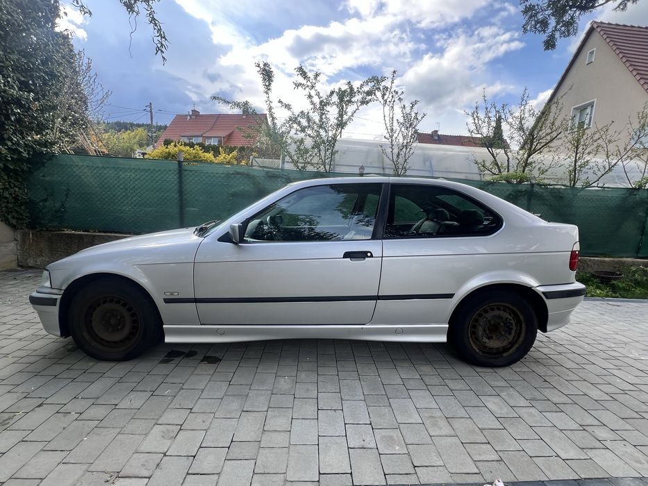 BMW e36 Compact 1,9