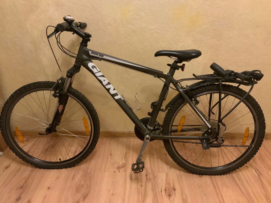 Велосипед Giant бв
